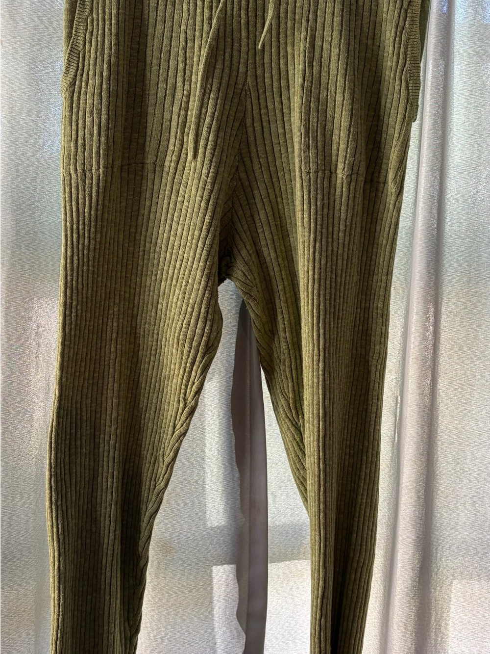 Free People Beach Green Luna Moth Maiya Long ribbed knit Pants SZ SM. Lounge